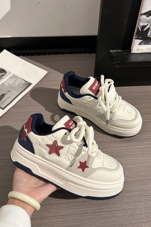 Women's Thick-Soled White Sneakers - Versatile Mesh Breathable Height-Increasing Trendy Shoes for Y2K Style