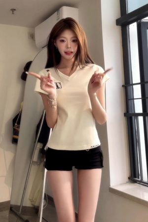 Women's V-Neck Spicy Girl T-Shirt - 2025 Summer White Casual Short Sleeve Slimming Top, American Style Versatile Fashion