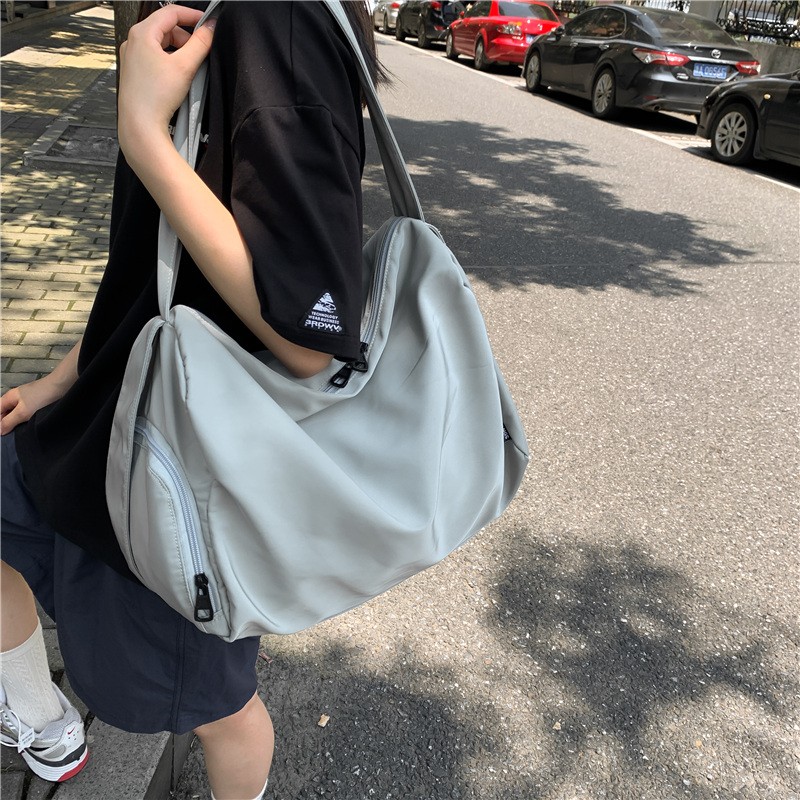 Women's Versatile Sports Bag - Lightweight Fitness Shoulder Bag, Large Capacity Crossbody Bag for Short Trips and Travel Women's Versatile Sports Bag - Lightweight Fitness Shoulder Bag, Large Capacity Crossbody Bag for Short Trips and Travel