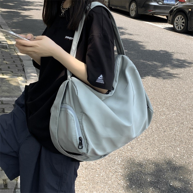 Women's Versatile Sports Bag - Lightweight Fitness Shoulder Bag, Large Capacity Crossbody Bag for Short Trips and Travel Women's Versatile Sports Bag - Lightweight Fitness Shoulder Bag, Large Capacity Crossbody Bag for Short Trips and Travel