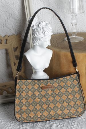 Women's Vintage French Style Underarm Bag, Niche Design Small Crossbody Bag, Cute 2023 Spring Collection