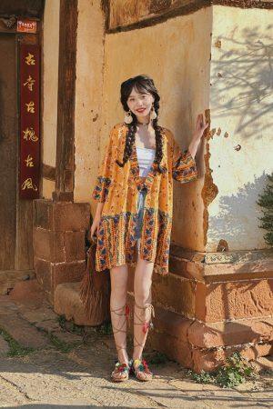 Women's Vintage Printed Cardigan for Thailand Travel - Sun Protection Clothing for Beach Outings and Casual Outfits