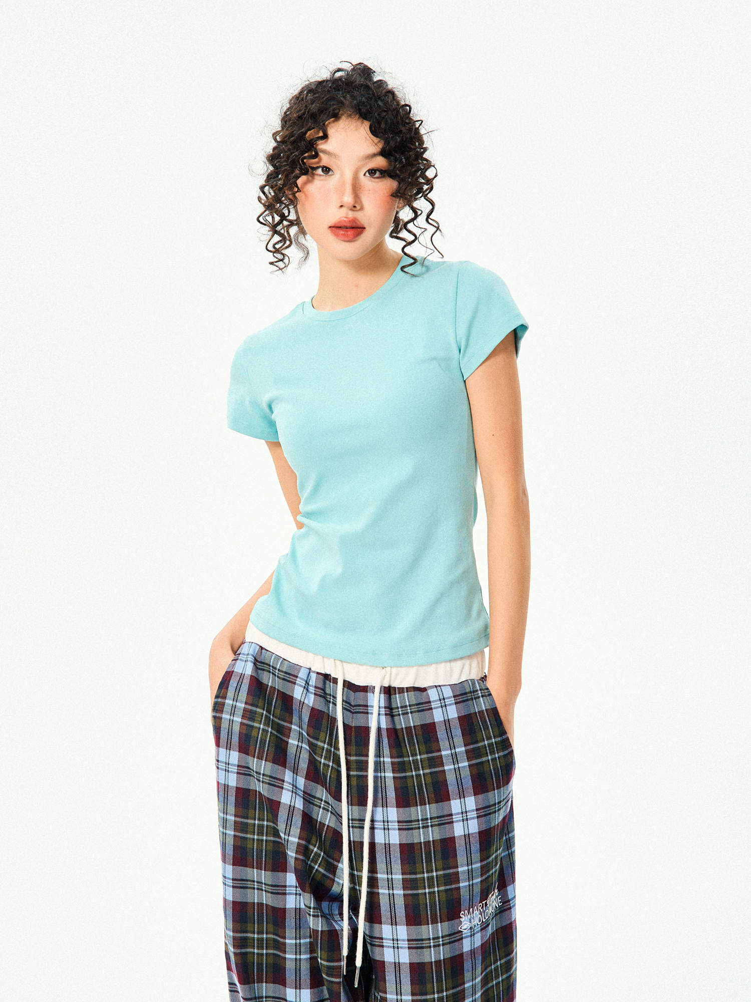 Women’s Vintage Slim Fit Crop Top - Basic Versatile Solid Color Short Sleeve T-Shirt for Summer Casual Style Women’s Vintage Slim Fit Crop Top - Basic Versatile Solid Color Short Sleeve T-Shirt for Summer Casual Style