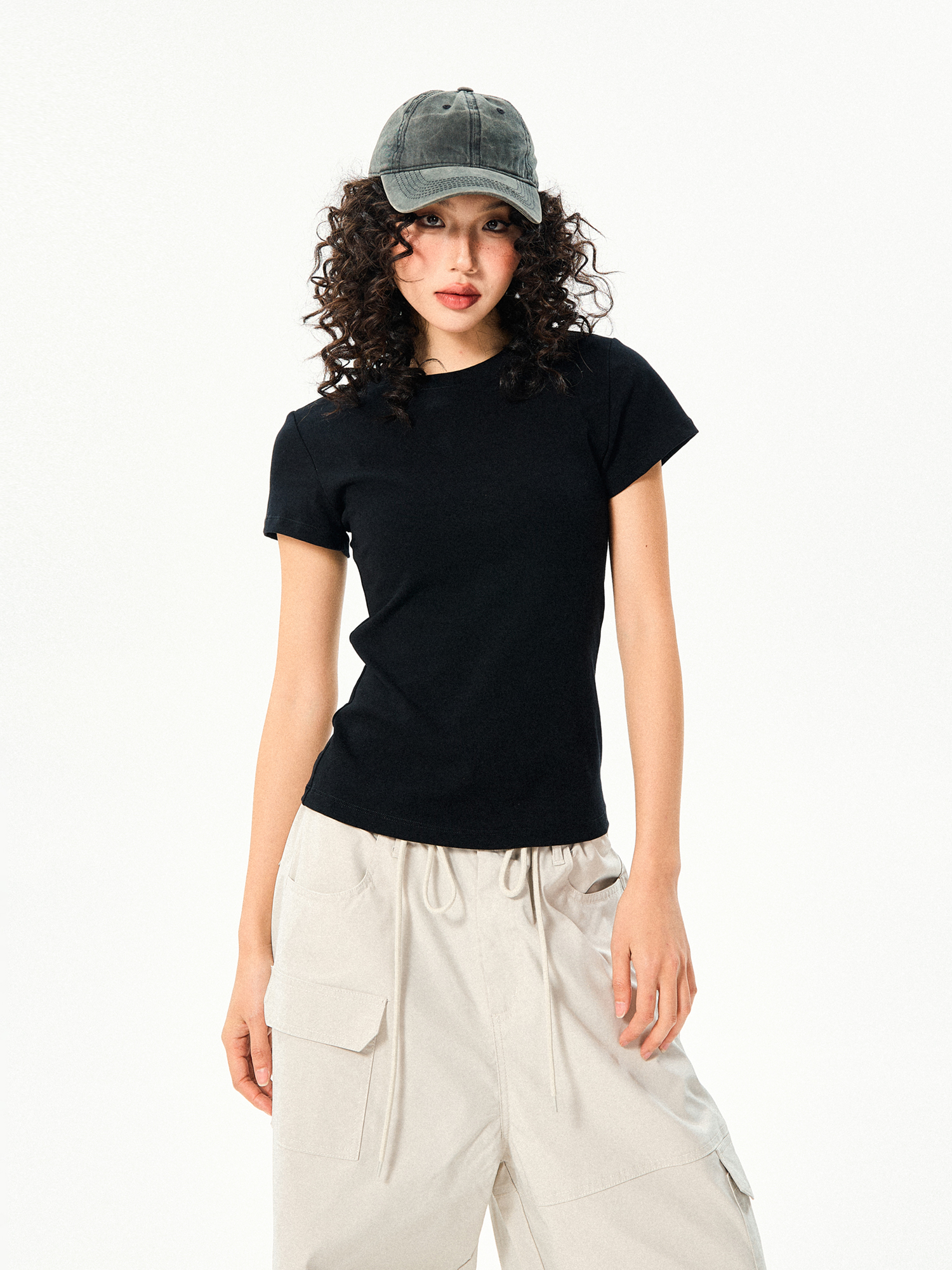 Women’s Vintage Slim Fit Crop Top - Basic Versatile Solid Color Short Sleeve T-Shirt for Summer Casual Style Women’s Vintage Slim Fit Crop Top - Basic Versatile Solid Color Short Sleeve T-Shirt for Summer Casual Style