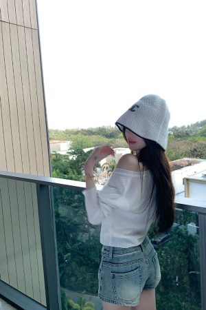 Women's Vintage Summer Slim-Fit Denim Hot Pants Shorts - Versatile Casual Style for Y2K and 90s Fashion