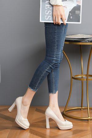 Women's Waterproof Platform High Heels 10CM Chunky Heel - Stylish Ceremonial Shoes for Runway and Events