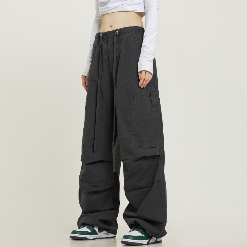 Women's White Loose Casual Paratrooper Pants - Unisex Wide-Leg Straight Trousers - Y2K Inspired Fashion Women's White Loose Casual Paratrooper Pants - Unisex Wide-Leg Straight Trousers - Y2K Inspired Fashion
