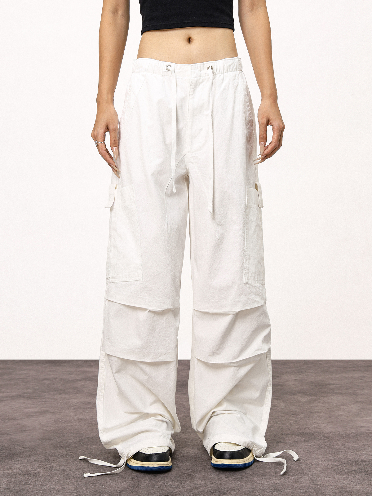 Women's White Loose Casual Paratrooper Pants - Unisex Wide-Leg Straight Trousers - Y2K Inspired Fashion Women's White Loose Casual Paratrooper Pants - Unisex Wide-Leg Straight Trousers - Y2K Inspired Fashion
