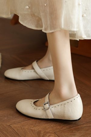 Women's White Mary Jane Shoes with Rivets, Soft Bottom Summer Flats, Hidden Height, Large Size 41-42, Stylish Comfort