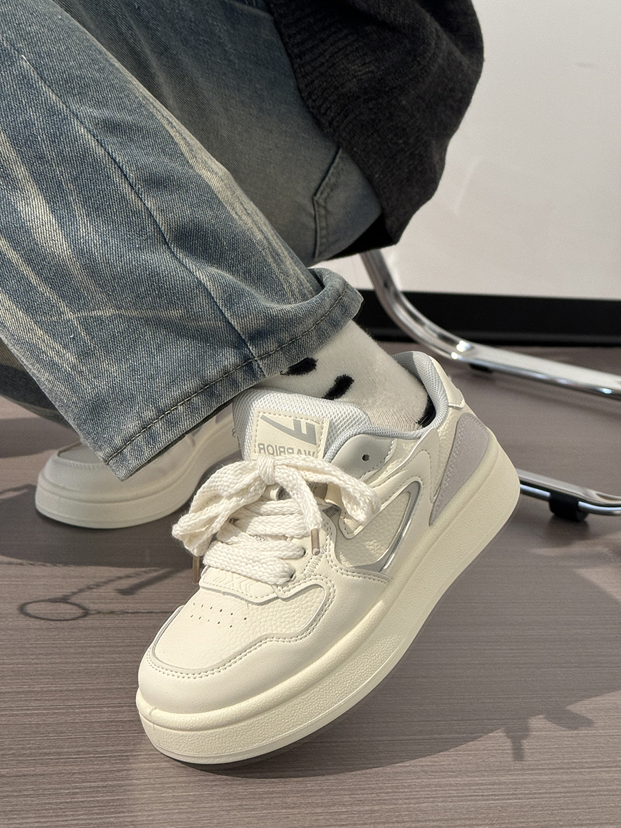 Women's White Sneakers 2025 - Breathable Simple Board Shoes for Students, Korean Style, Versatile Casual Footwear, Trendy INS Fashion Women's White Sneakers 2025 - Breathable Simple Board Shoes for Students, Korean Style, Versatile Casual Footwear, Trendy INS Fashion