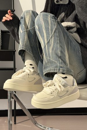 Women's White Sneakers 2025 - Breathable Simple Board Shoes for Students, Korean Style, Versatile Casual Footwear, Trendy INS Fashion