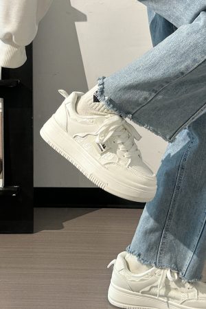Women's White Thick-Soled Sneakers - Breathable Soft Sole Casual Shoes for Summer - Niche Design Korean Style Fashion Footwear