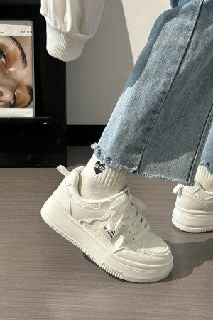 Women's White Thick-Soled Sneakers - Breathable Soft Sole Casual Shoes for Summer - Niche Design Korean Style Fashion Footwear