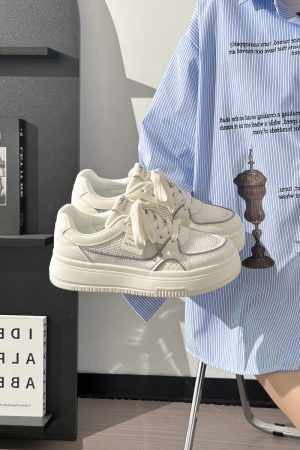 Women's White Thick-Soled Sneakers - Breathable Soft Sole Casual Shoes for Summer - Niche Design Korean Style Fashion Footwear