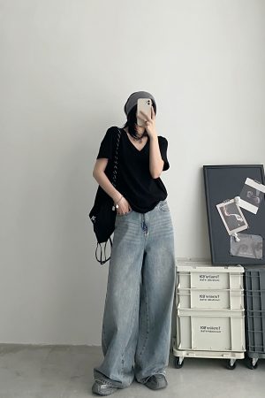 Women's White V-Neck Short Sleeve T-Shirt, Loose Fit Drop Shoulder, Spring Summer Basic Top, Versatile Layering Piece