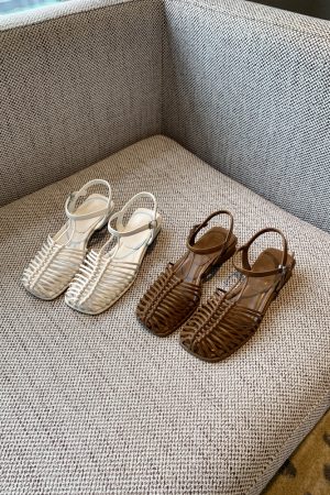 Women's Woven Closed-Toe Sandals 2025 Summer Korean Style Breathable Hollow Roman Commuter Shoes for Versatile Fashion