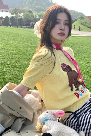 Women's Y2K Cropped Yellow Knitted Top with Dog Embroidery - Short Sleeve Round Neck Fun Summer Style