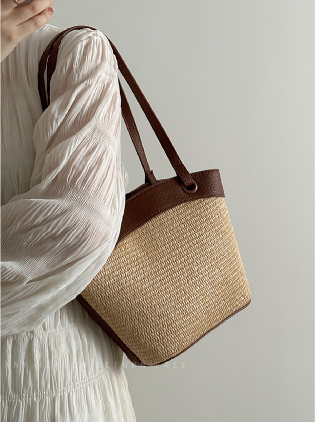 Woven Shoulder Bag for Women - French Retro Vegetable Basket, Casual Beach Vacation Style, Versatile Fashion Accessory Woven Shoulder Bag for Women - French Retro Vegetable Basket, Casual Beach Vacation Style, Versatile Fashion Accessory