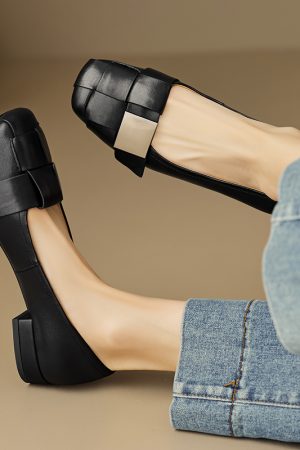 Woven Square-Toe Slip-On Flat Shoes for Women â€“ Slimming Design, Shallow Mouth Style, Trendy Italian Aesthetic, Perfect for Everyday Wear