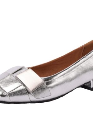 Woven Square-Toe Slip-On Flat Shoes for Women â€“ Slimming Design, Shallow Mouth Style, Trendy Italian Aesthetic, Perfect for Everyday Wear