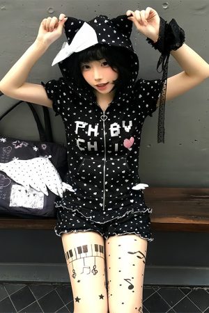 Y2K Bubble Sleeve Hooded T-Shirt and Shorts Set for Women - Trendy Summer Subculture Look