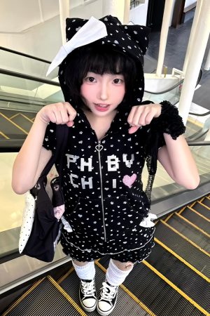 Y2K Bubble Sleeve Hooded T-Shirt and Shorts Set for Women - Trendy Summer Subculture Look