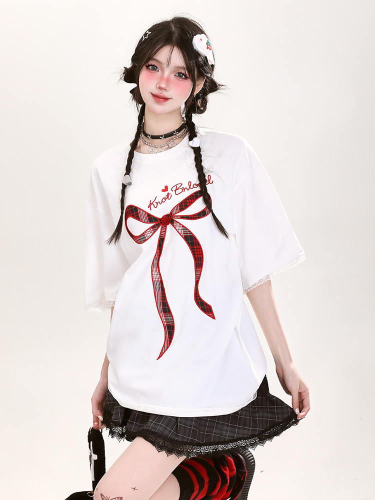 Y2K Butterfly Knot Embroidered Short Sleeve T-Shirt for Women - Summer Loose Fit Sweet Style Top Y2K Butterfly Knot Embroidered Short Sleeve T-Shirt for Women - Summer Loose Fit Sweet Style Top