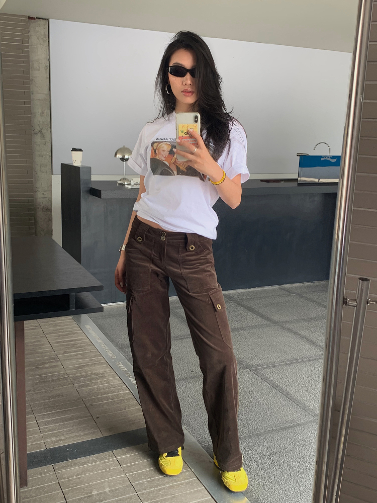 Y2K Cargo Pants with Zipper in Brown and Green - Towel Elastic Material, Trendy Waist-to-Hip Ratio, Urban Street Style Y2K Cargo Pants with Zipper in Brown and Green - Towel Elastic Material, Trendy Waist-to-Hip Ratio, Urban Street Style