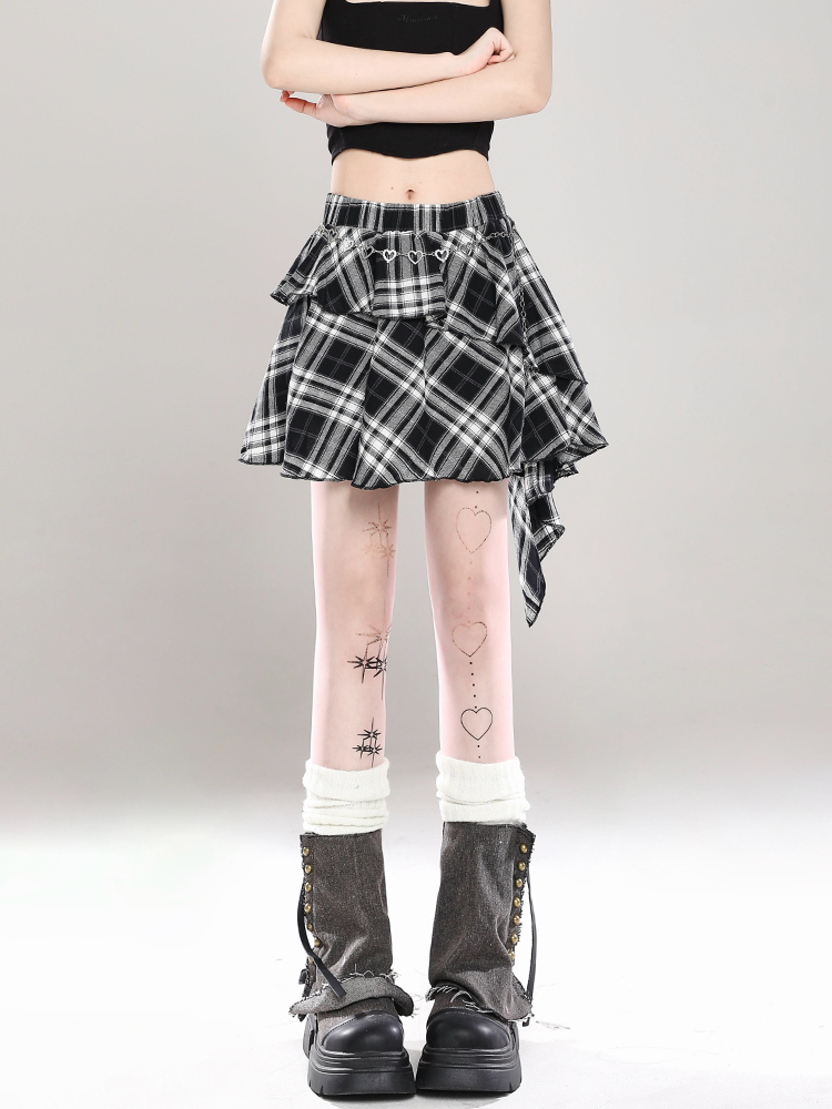 Y2K High-Waisted Irregular Checkered A-Line Half Skirt for Summer 2025 - Slimming Short Skirt for Trendy Millennial Fashion Y2K High-Waisted Irregular Checkered A-Line Half Skirt for Summer 2025 - Slimming Short Skirt for Trendy Millennial Fashion