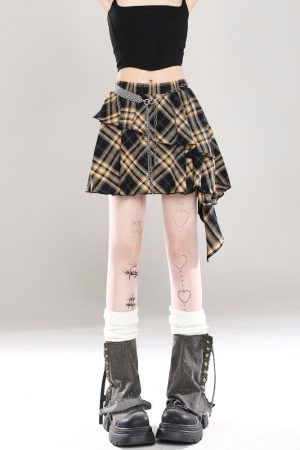 Y2K High-Waisted Irregular Checkered A-Line Half Skirt for Summer 2025 - Slimming Short Skirt for Trendy Millennial Fashion
