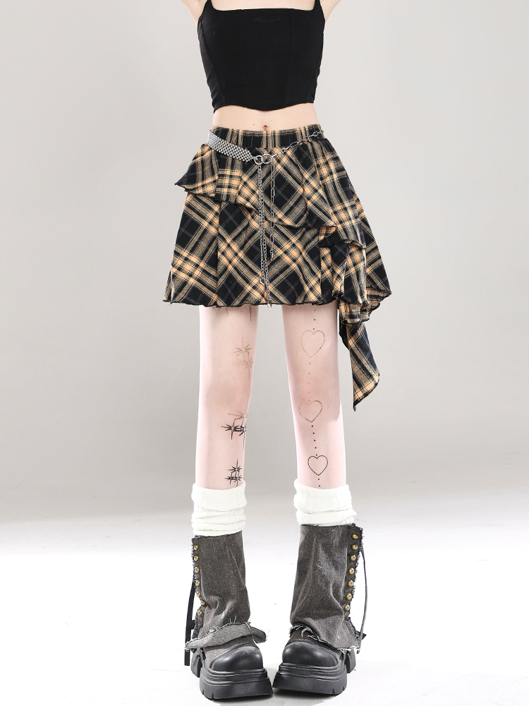 Y2K High-Waisted Irregular Checkered A-Line Half Skirt for Summer 2025 - Slimming Short Skirt for Trendy Millennial Fashion Y2K High-Waisted Irregular Checkered A-Line Half Skirt for Summer 2025 - Slimming Short Skirt for Trendy Millennial Fashion