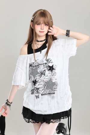 Y2K Style Off-Shoulder Short Sleeve T-Shirt for Women - Loose Fit Two-Piece Summer Top with Slanted Shoulder Design