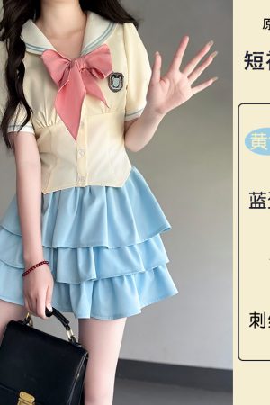 Yellow Short-Sleeve Sailor Suit JK Uniform Set with Waist-Cinching Design - Cute Pudding Bear Inspired Look for Y2K Style
