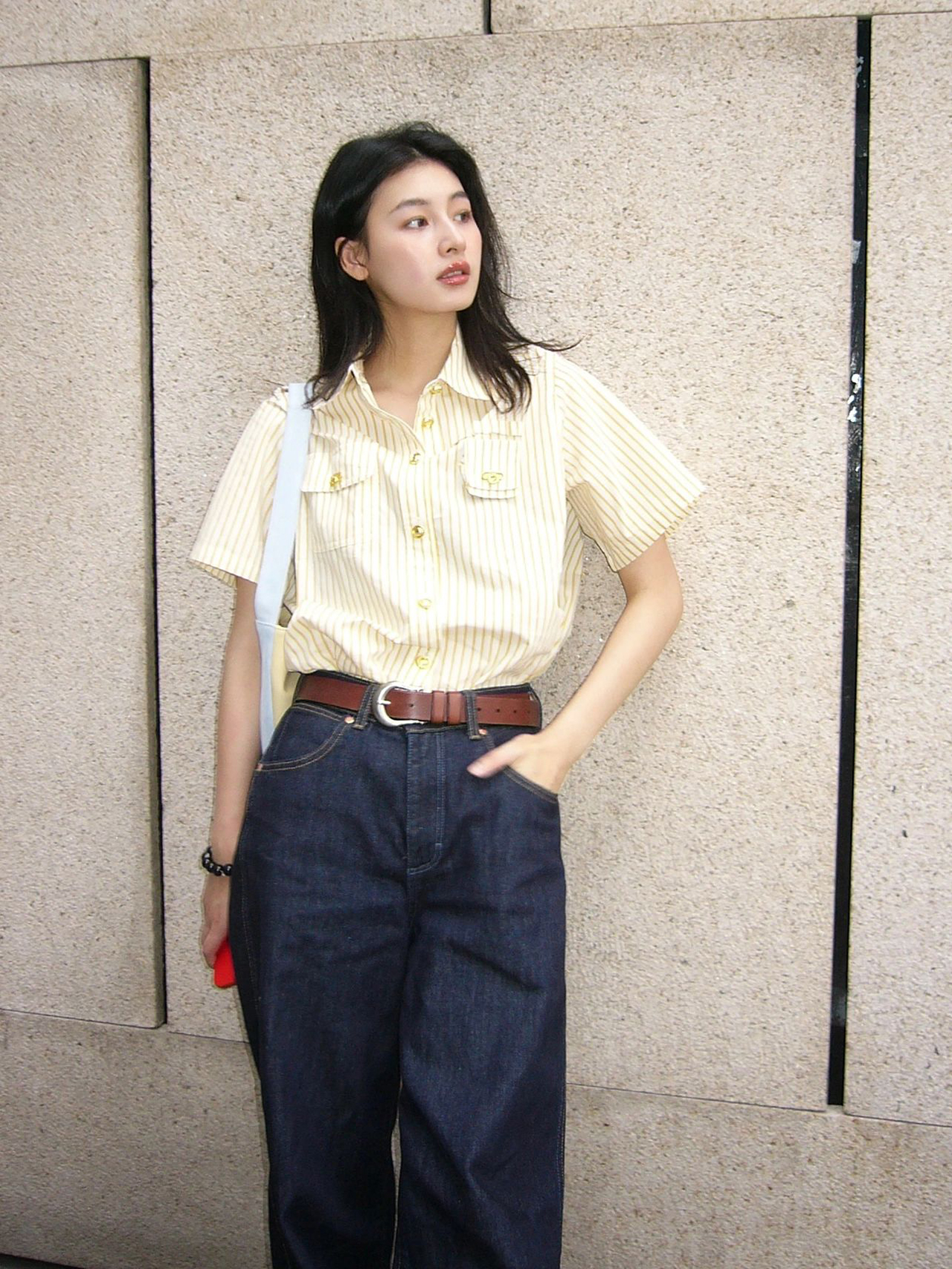 Yellow Striped Short-Sleeve T-Shirt for Women - Retro American Style, Summer Vacation Top, Trendy Instagram Fashion Yellow Striped Short-Sleeve T-Shirt for Women - Retro American Style, Summer Vacation Top, Trendy Instagram Fashion